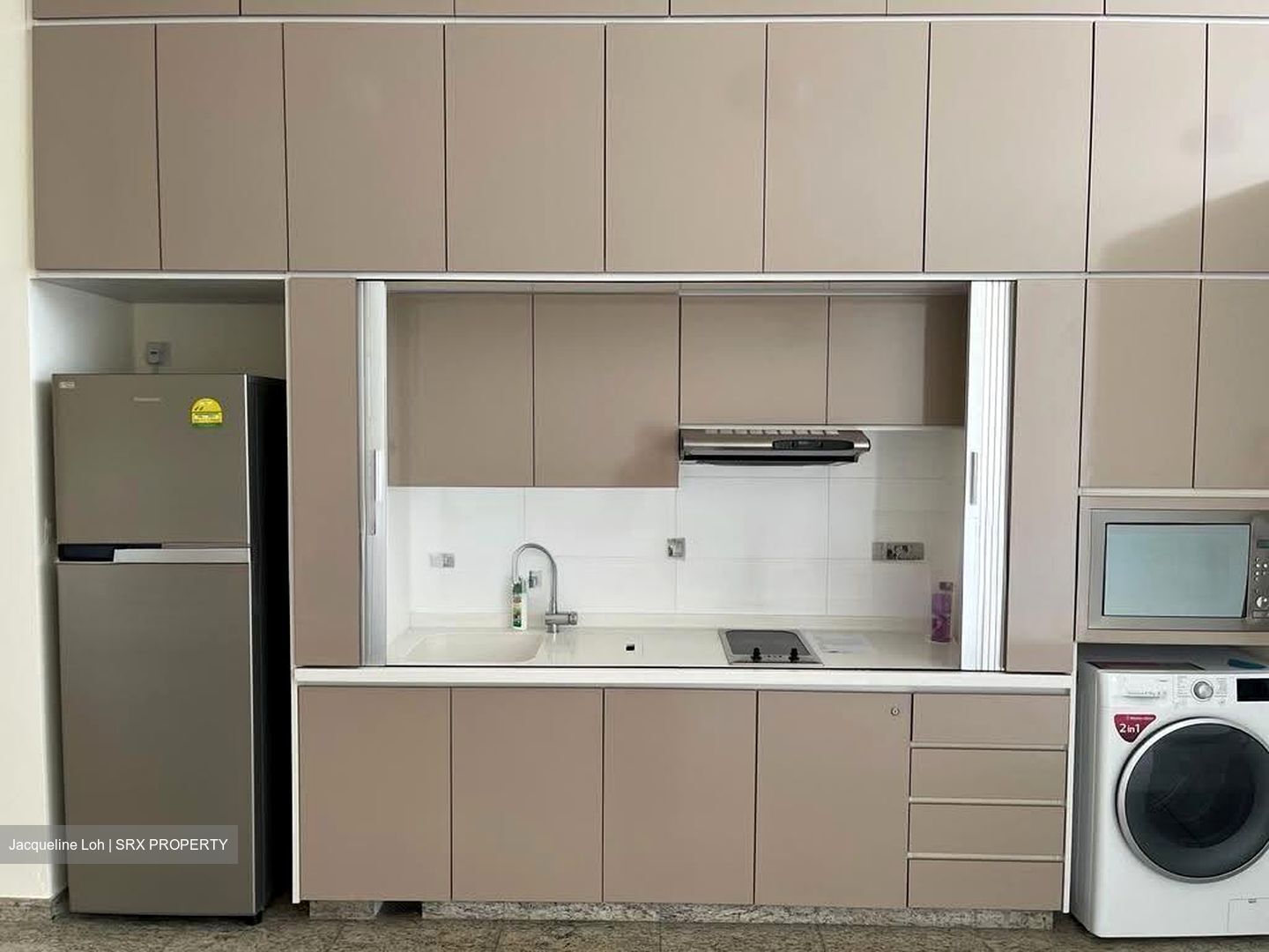 Eu Tong Sen Street (D1), Condominium #639021801